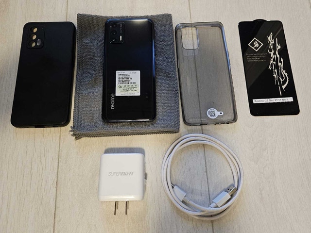 Smartphone Realme GT Neo 2T 256GB Black + Gifts