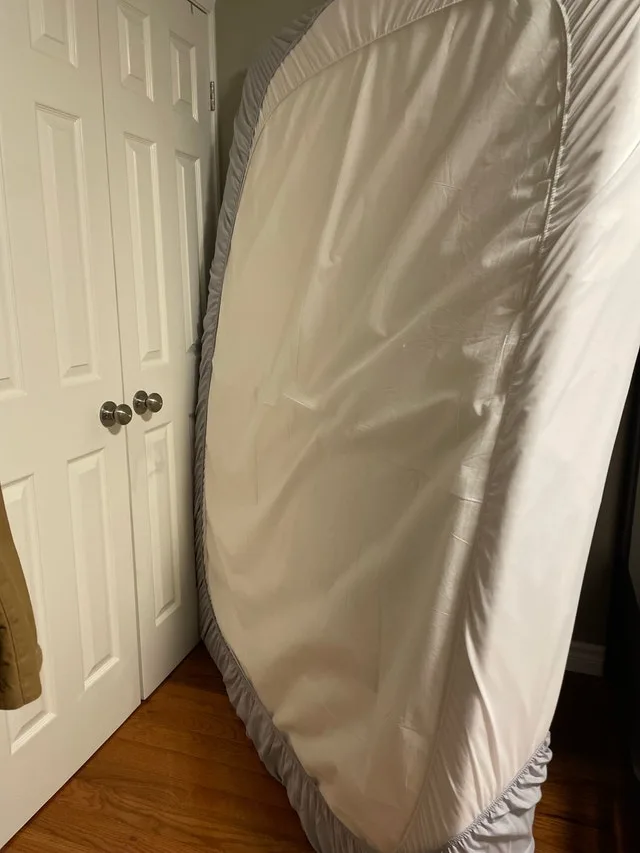 Firm memory Foam mattresses (Full)