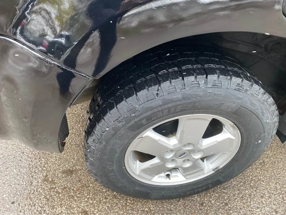 2011 Ford Escape image indicator(3)