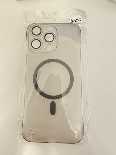 iPhone 15 Pro Max Transparent Magsafe Case