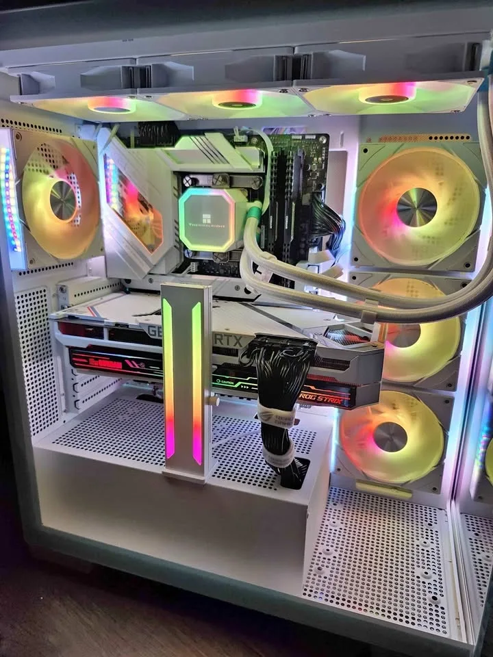 High- End gaming PC, Core i7, RTX 3080, 32 GB RAM, 1 TB SSD