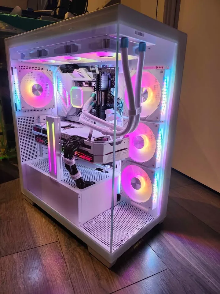 High- End gaming PC, Core i7, RTX 3080, 32 GB RAM, 1 TB SSD image indicator(7)