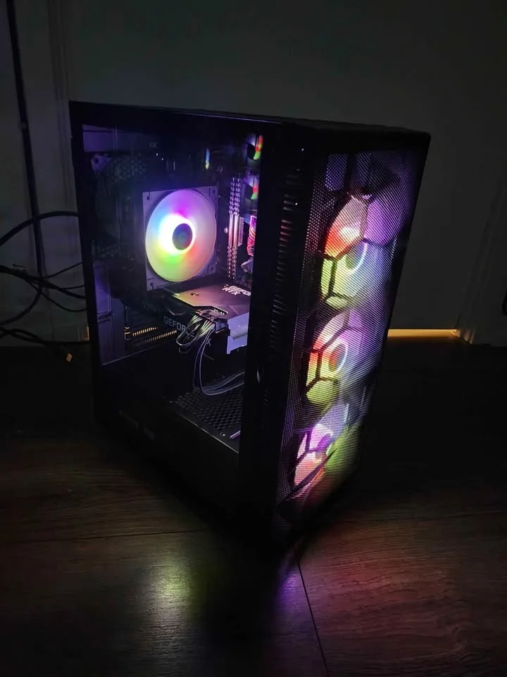 Powerful Gaming PC, Core i7, RTX 3070, 1 TB SSD image indicator(2)