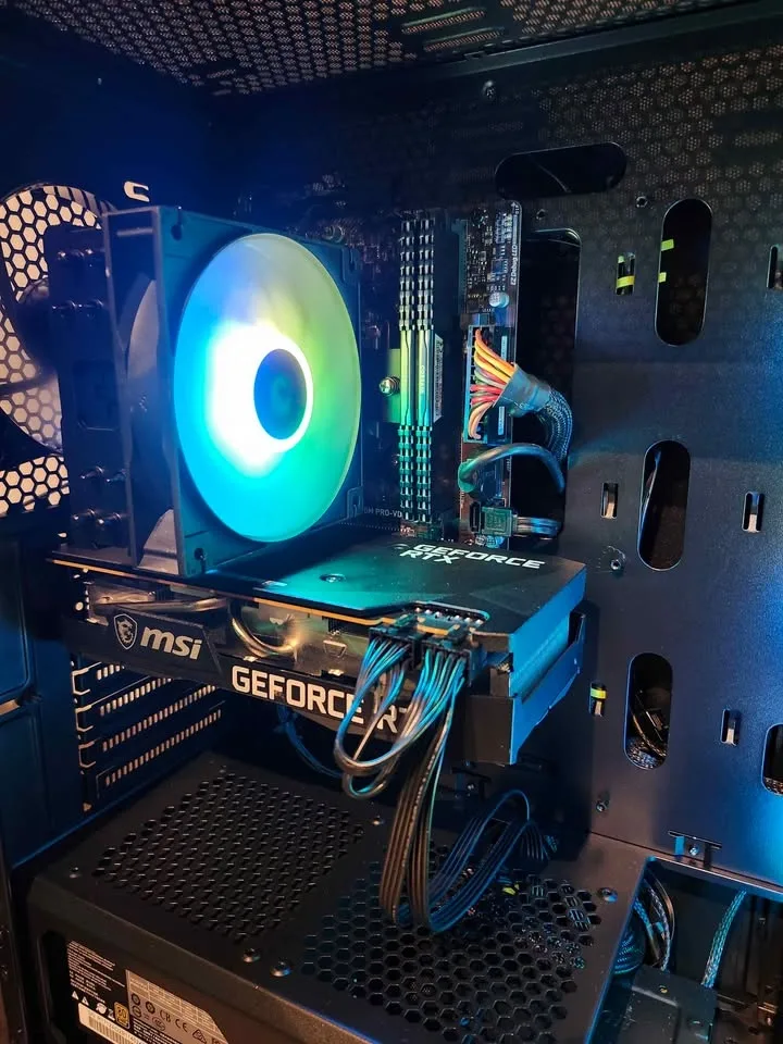 Powerful Gaming PC, Core i7, RTX 3070, 1 TB SSD image indicator(7)