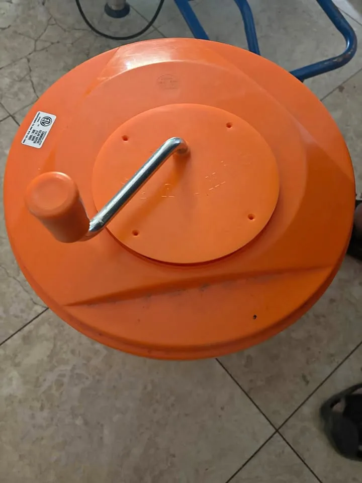 Salad dryer thumbnail