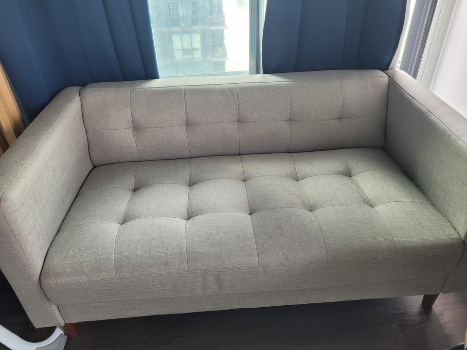 Loveseat in good condition