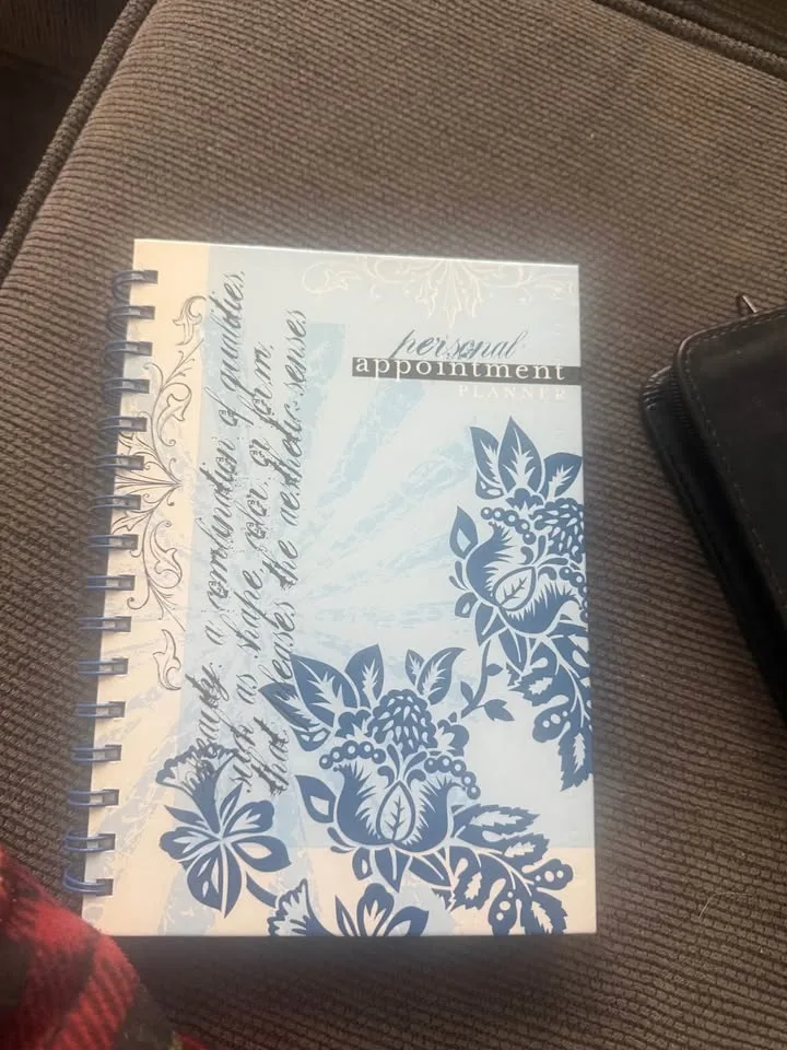 Appointment book and scissors case image indicator(2)