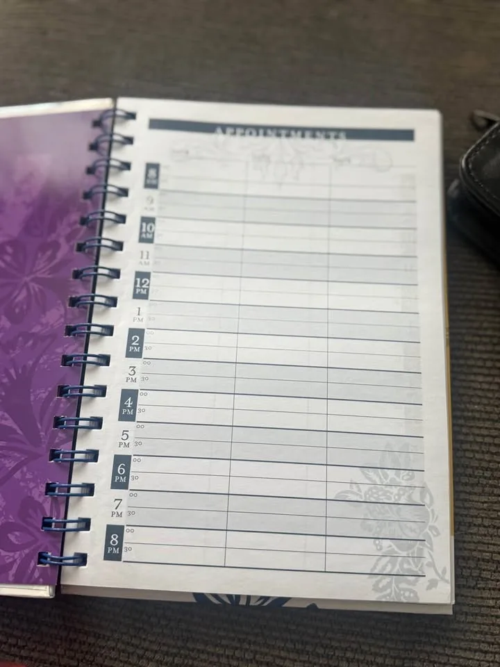 Appointment book and scissors case image indicator(3)