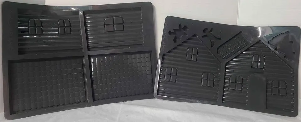 Chocolate mould Gingerbread House image indicator(5)