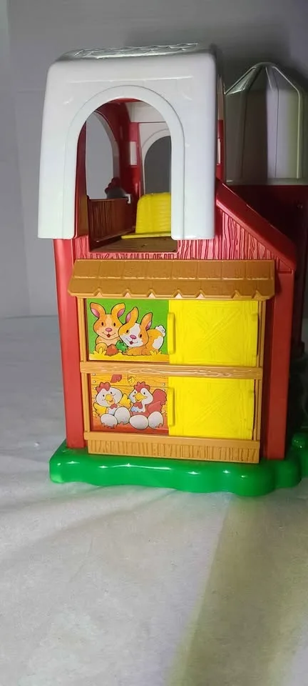 Little People Farm image indicator(2)