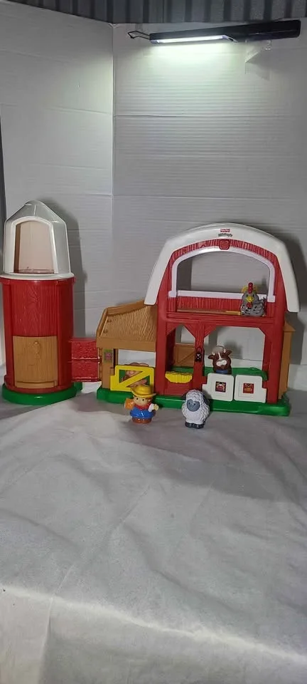 Little People Farm image indicator(6)