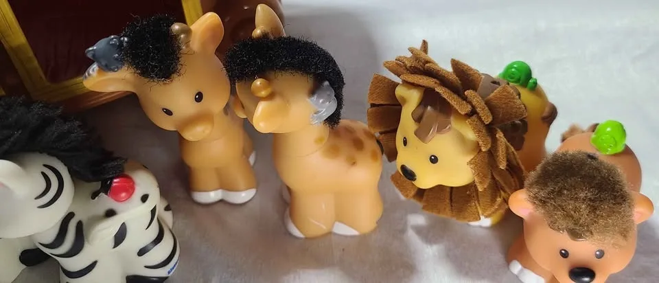 Little People Noah's Ark image indicator(7)