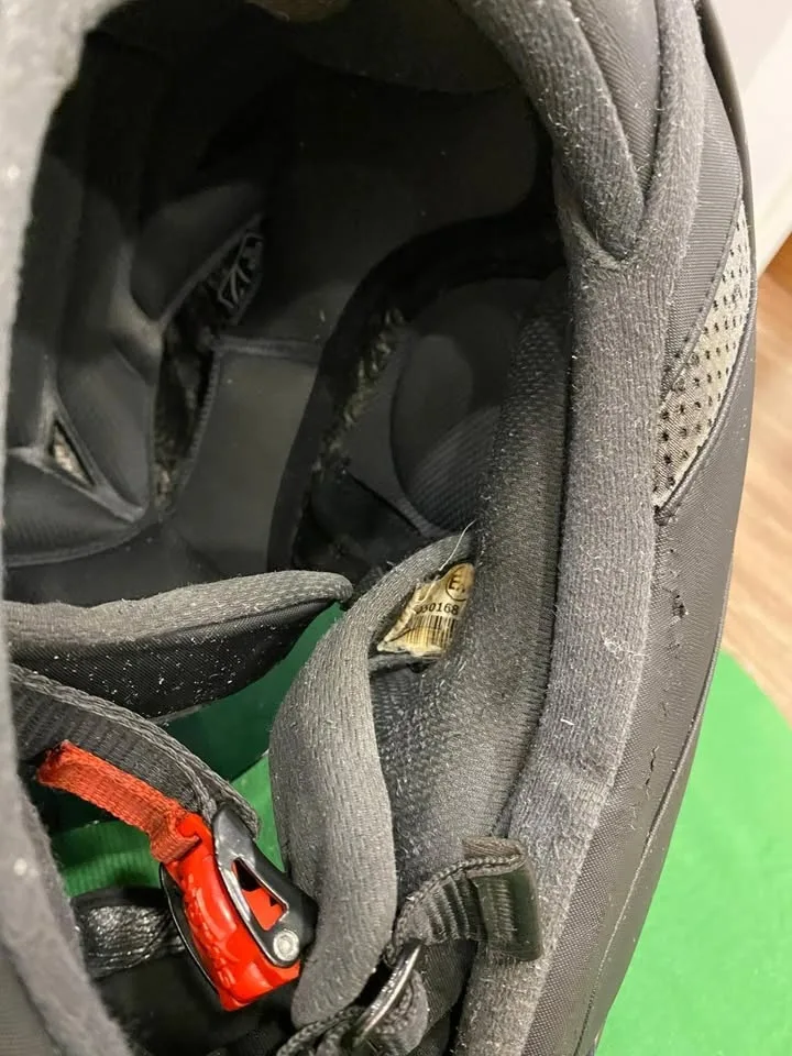 🔥 SHARK Vision-R Full-Face Motorcycle Helmet – Size M – Dual Vis image indicator(8)