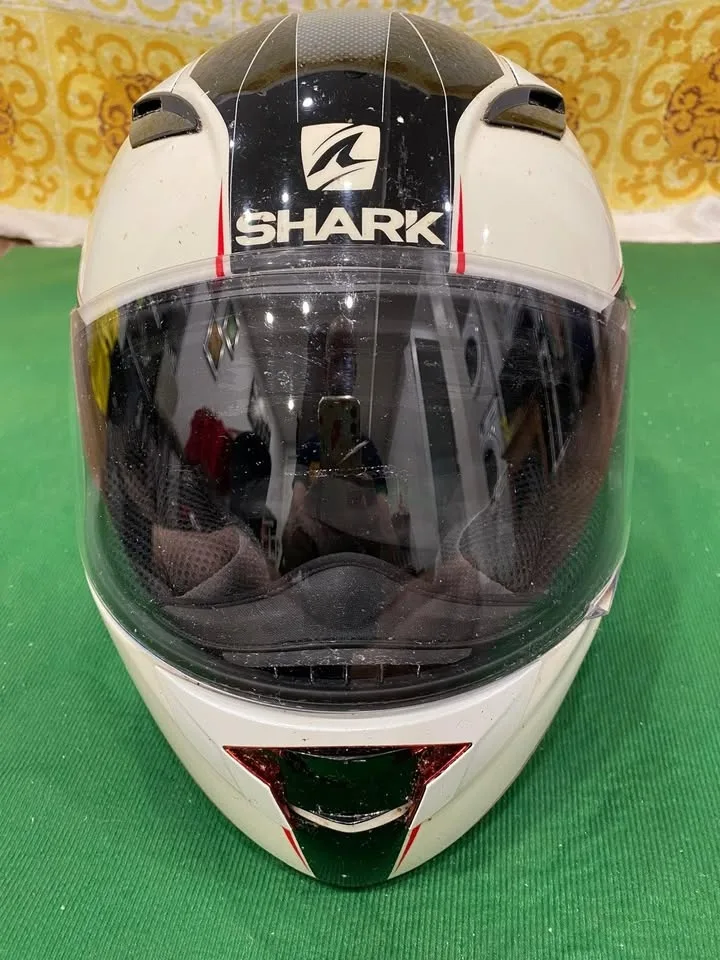 🔥 SHARK Vision-R Full-Face Motorcycle Helmet – Size M – Dual Vis image indicator(9)