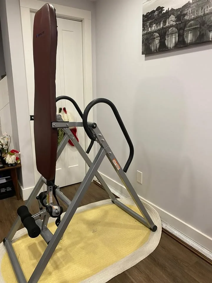 🔥 Brand New Inversion Table for Back Pain Relief image indicator(3)