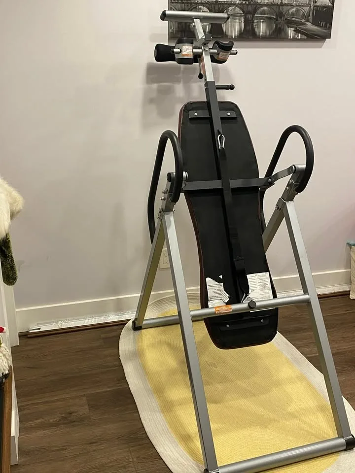 🔥 Brand New Inversion Table for Back Pain Relief image indicator(5)