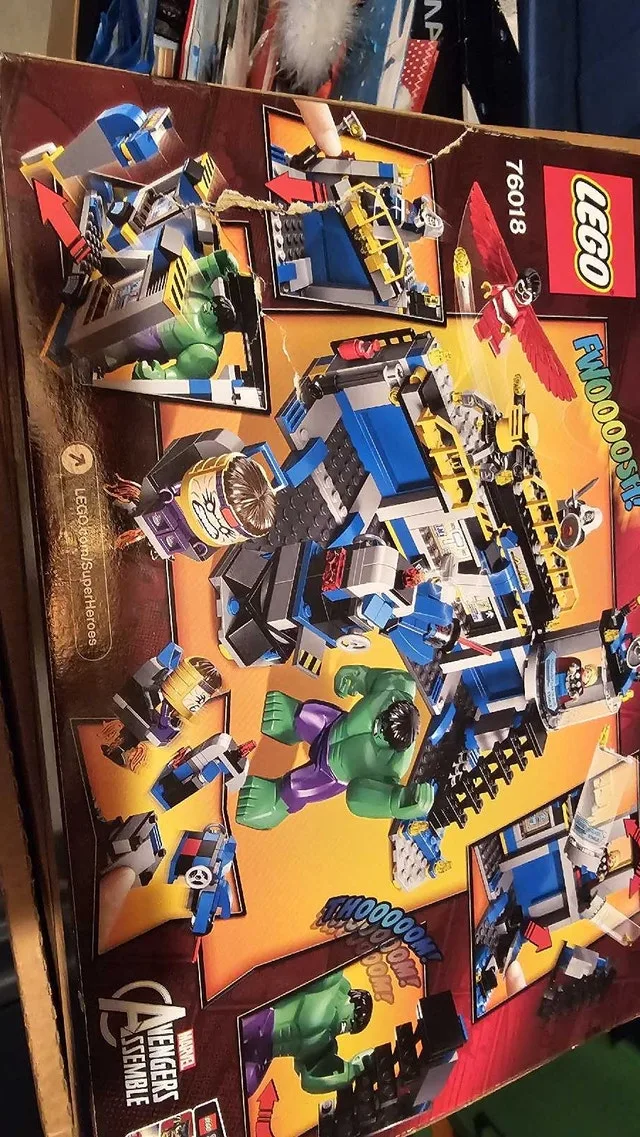 Lego 76018 marvel hulk lab set sealed w box damage image indicator(2)