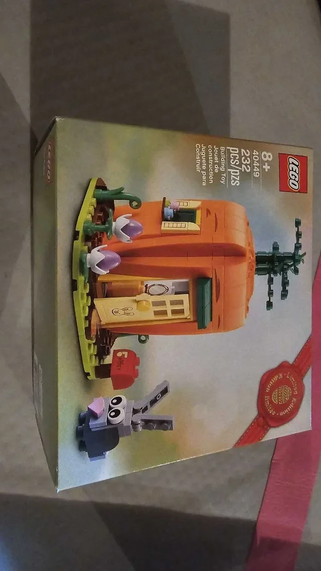 LEGO 40449 Easter Bunny’s Carrot House