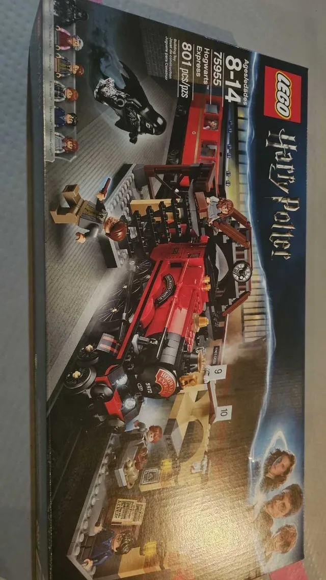 Lego Harry potter Hogwarts express train 75955 *new*