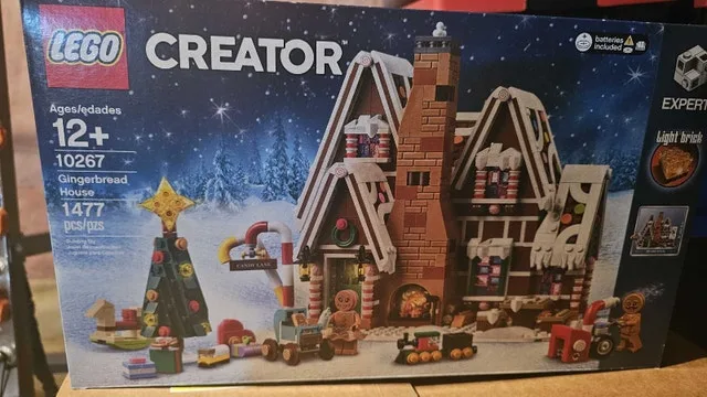 Lego creator Christmas village gingerbread house *new*