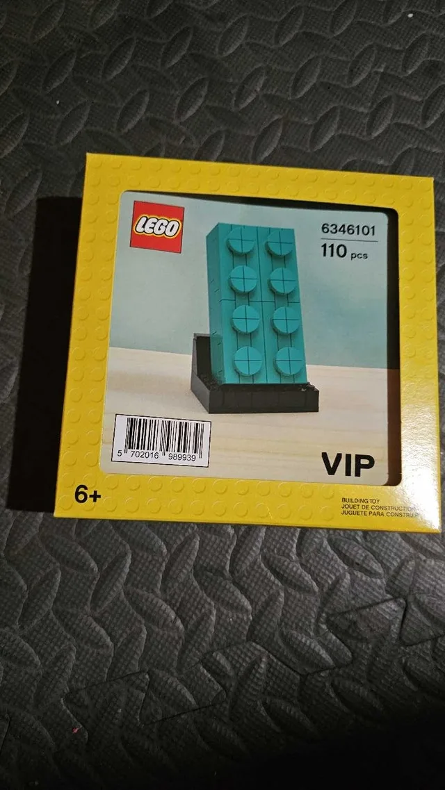 Lego teal VIP brick set new exclusive