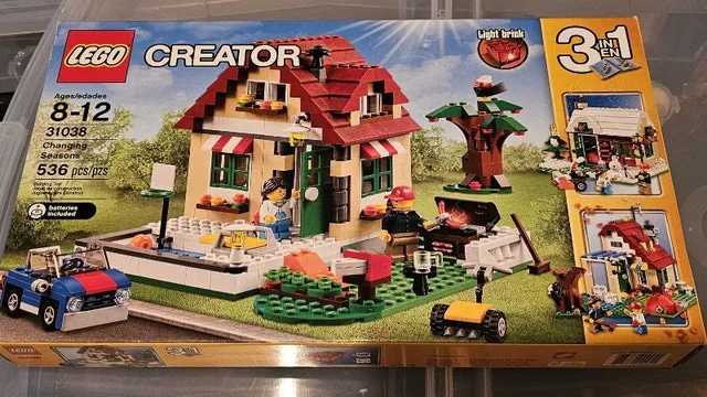 Lego creator changing seasons 3in 1 brand new