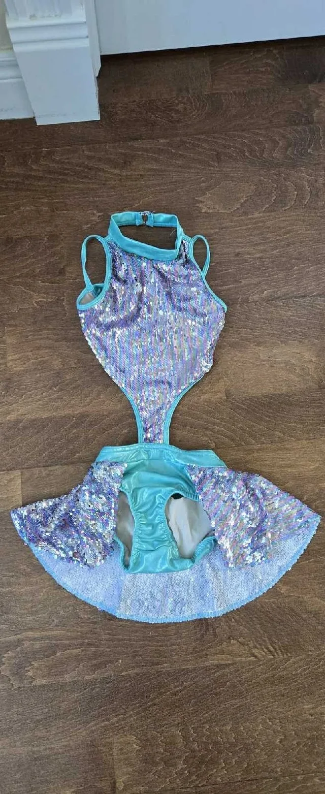 Girls Dance outfit costume for competitive dance