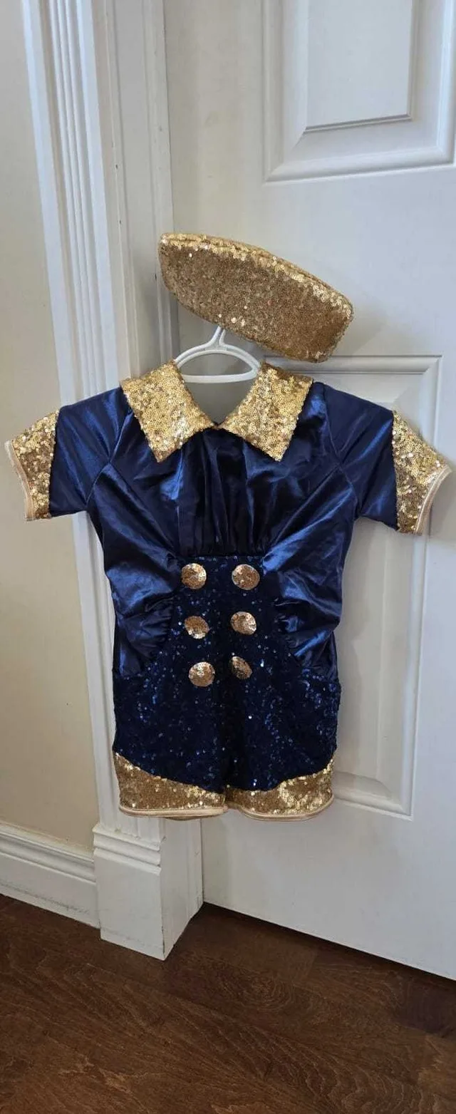 Girls dance outfit costume for competitive dance