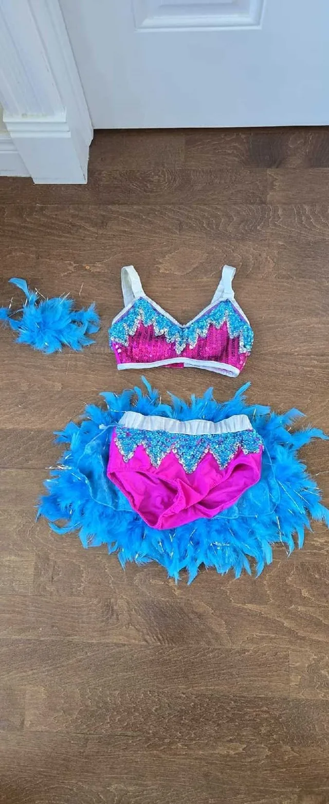 Girls Glamour dance outfit costume for competitive dance