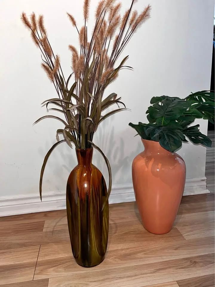 Set of 2 Decorative Vases – Includes Faux Plants