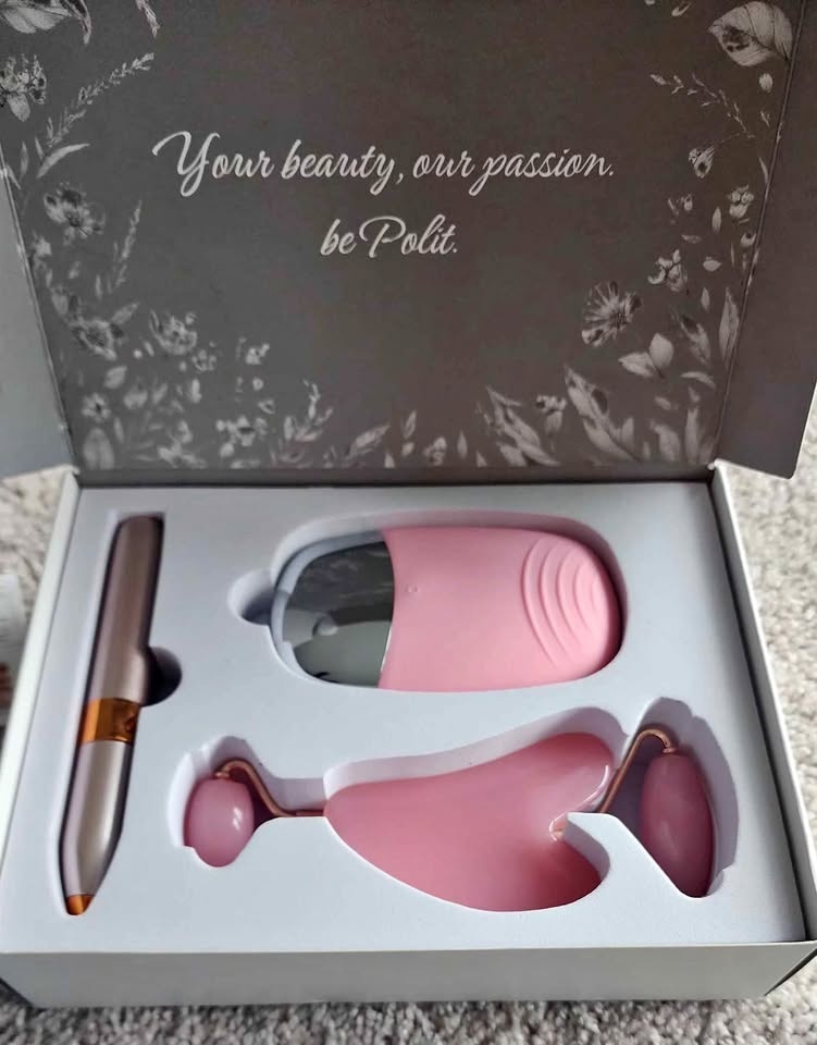 New FACIAL BEAUTY CARE KIT. POLIT.