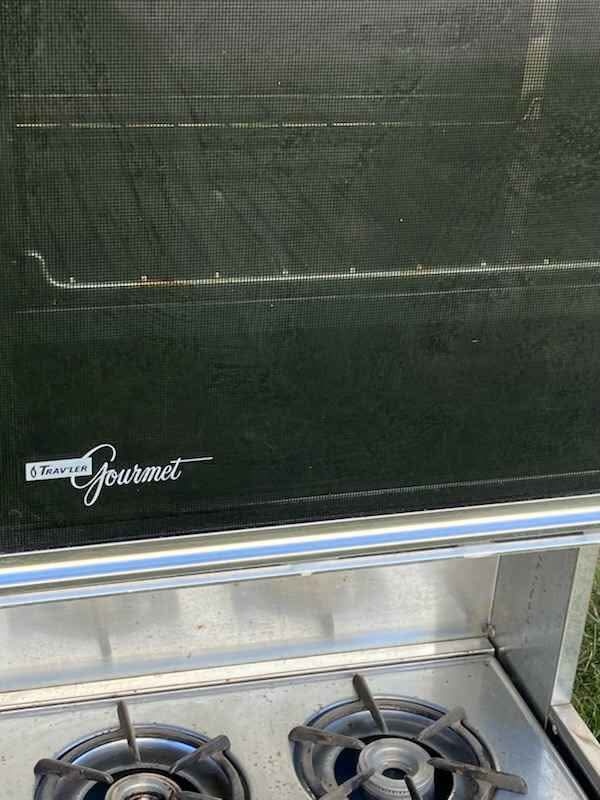 RV 4 burner propane stove and oven - photo 3