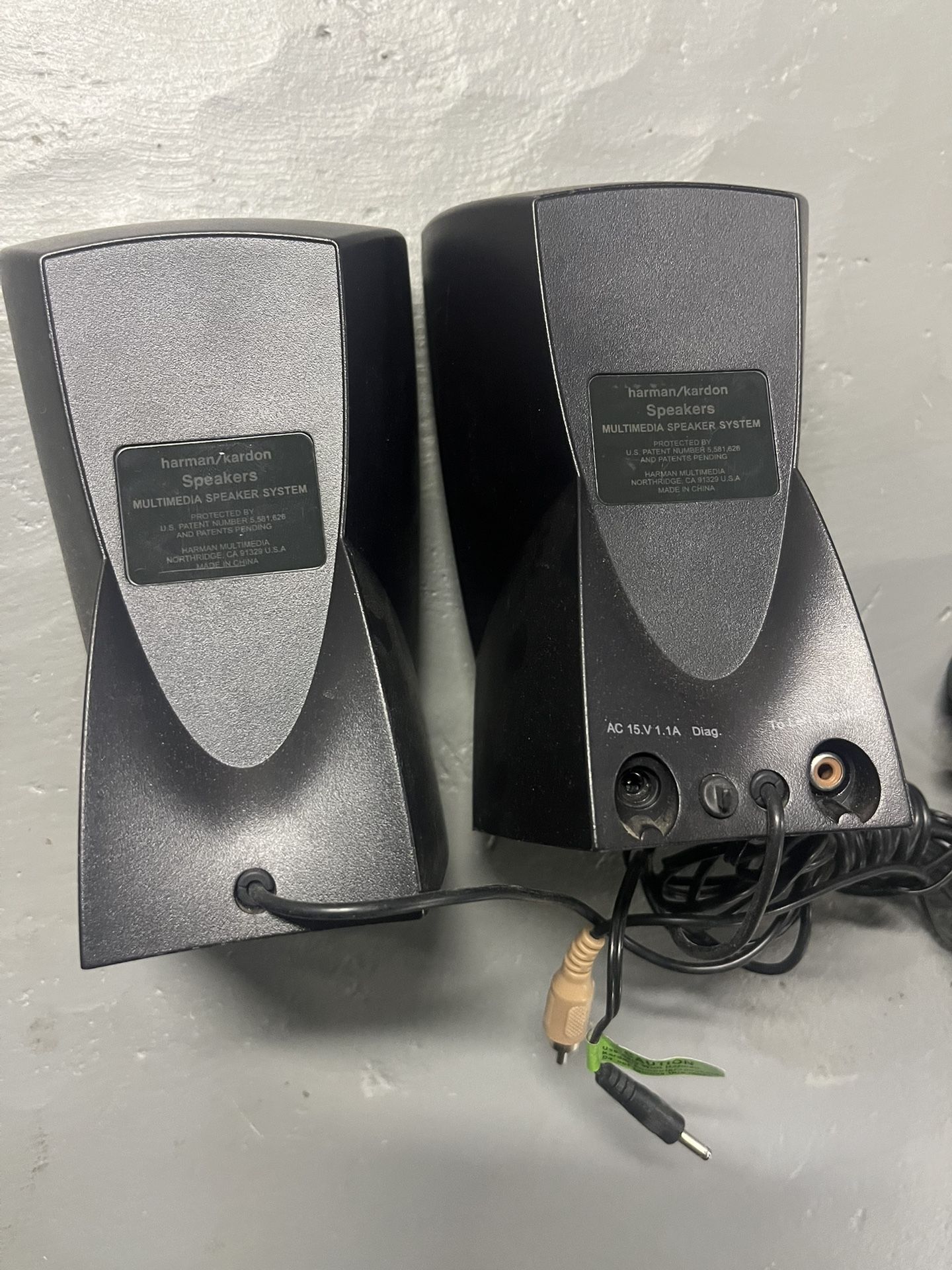 Used Harman Kardon Speakers with Power Supply - photo 3
