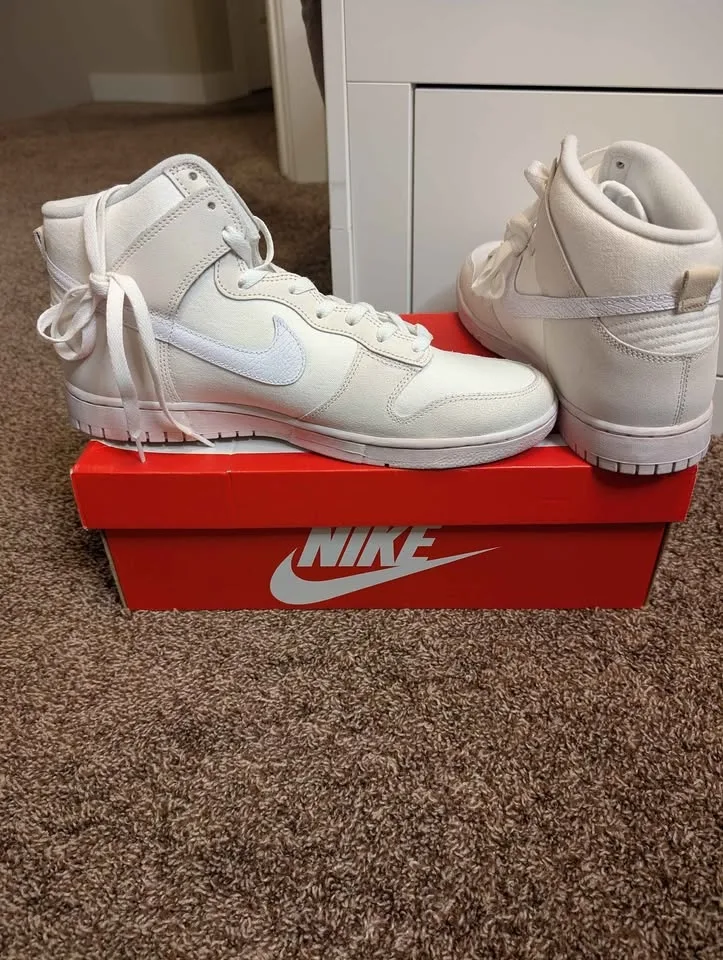 Nike Dunk High Premium Summit White Mens Size 13 image indicator(3)