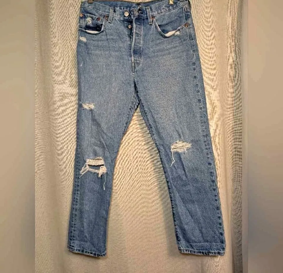 Levi's Blue Straight Leg Women's Distressed Jeans