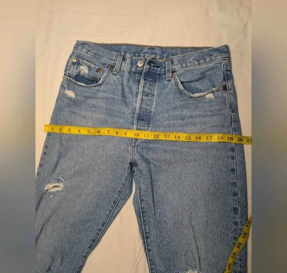 Levi's Blue Straight Leg Women's Distressed Jeans image indicator(4)