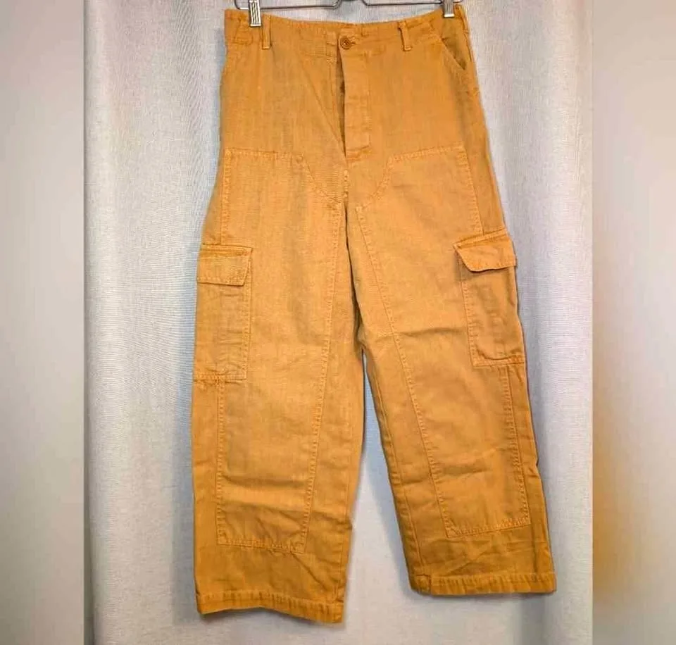 Universal Thread Mustard Yellow Cargo Pants Size 6