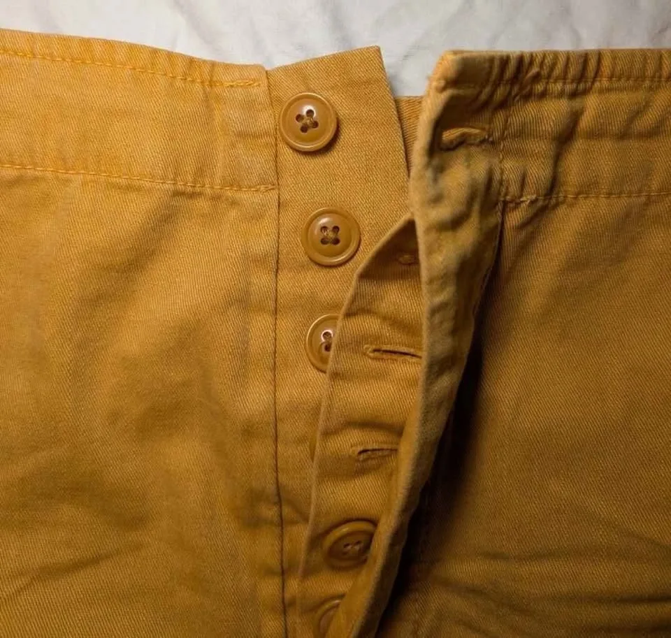 Universal Thread Mustard Yellow Cargo Pants Size 6 image indicator(8)