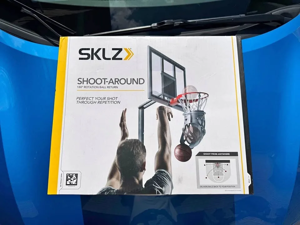 Basketball net ball returner