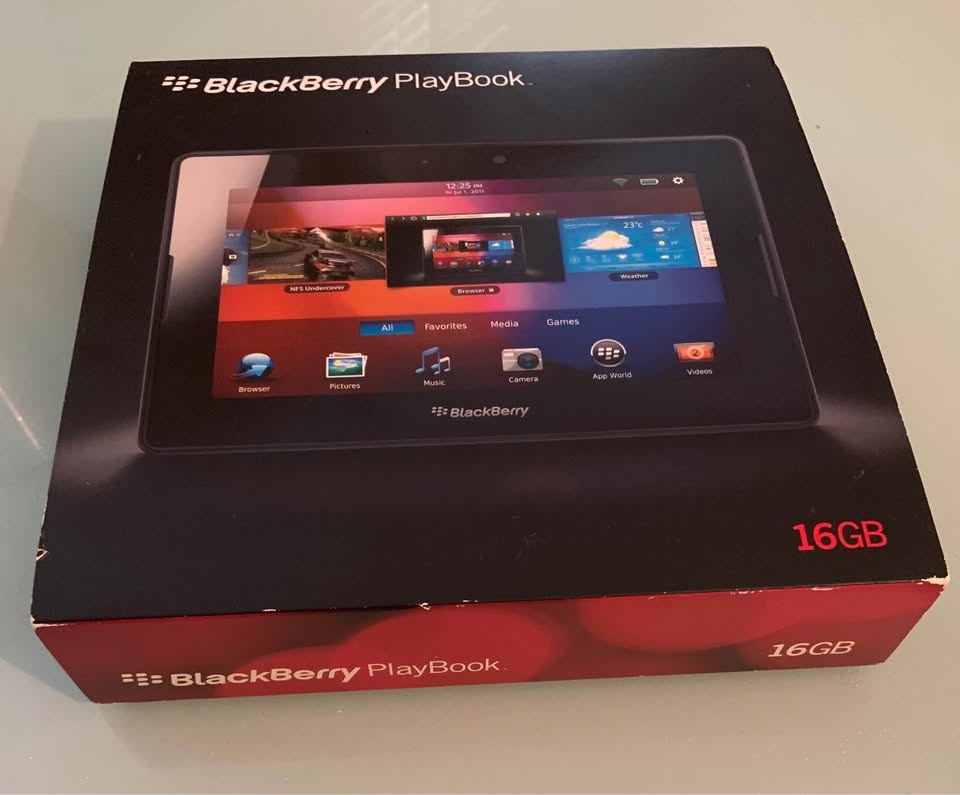 Blackberry Plybook - photo 4