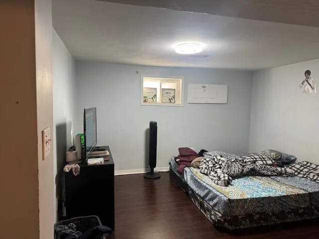 Basement Apartment image indicator(4)