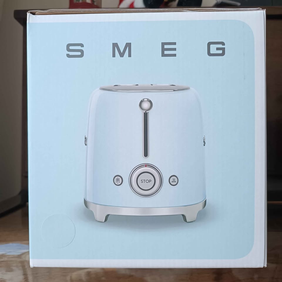 SMEG Pastel Retro Style Toaster - photo 2