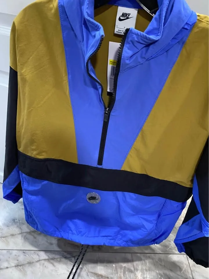 Nike new & authentic utility jacket oversize fit size small image indicator(4)