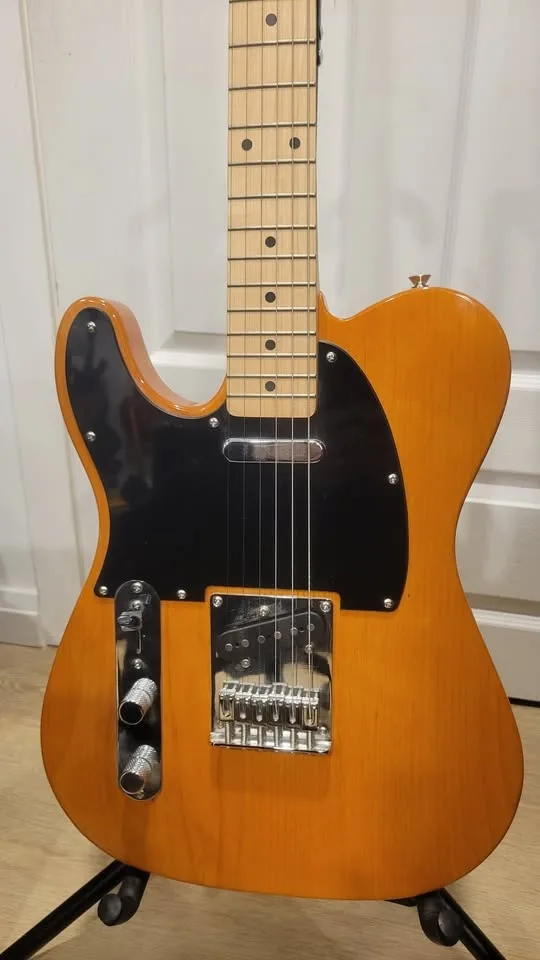 $280 Squier Telecaster - Left Handed image indicator(3)