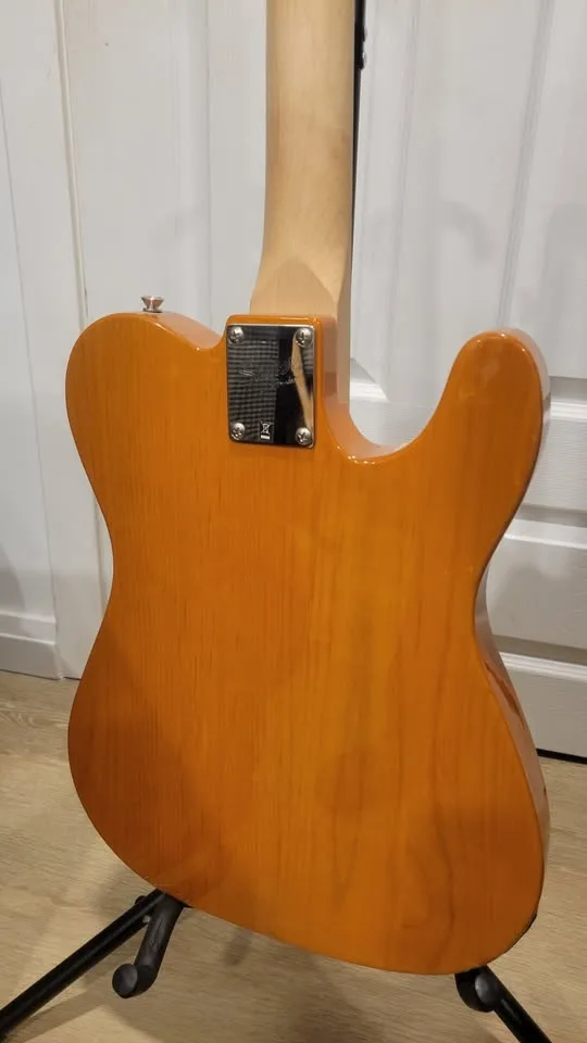 $280 Squier Telecaster - Left Handed image indicator(7)