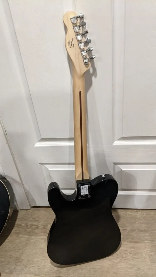 $280 Squier Telecaster Electric Guitar - Black - Maple image indicator(6)