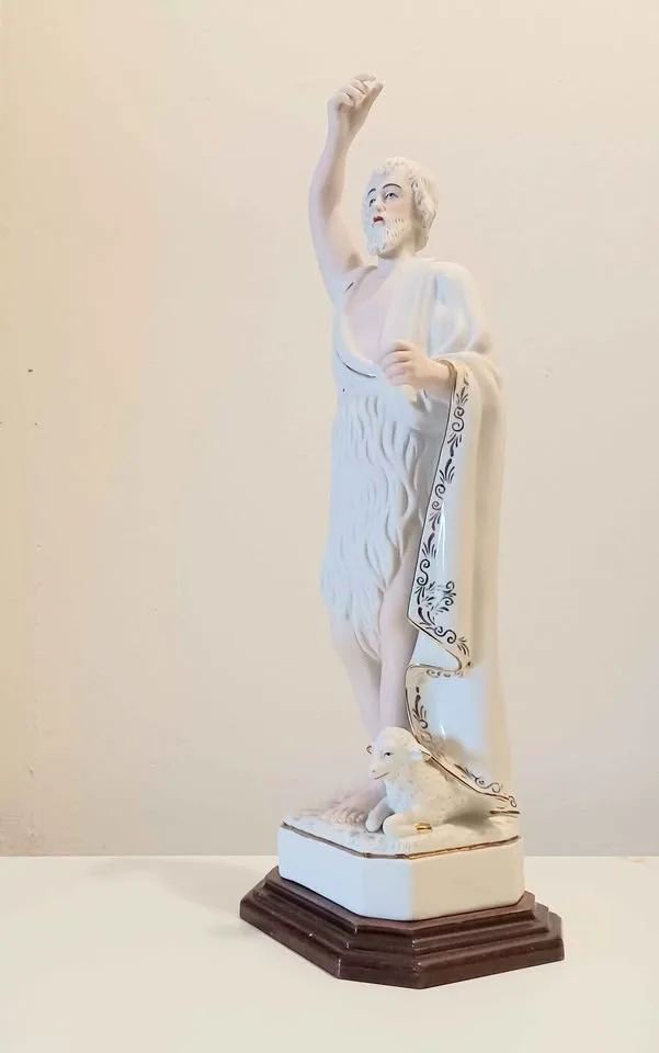 Tall Textured Porcelain F. Rocha Statue image indicator(3)