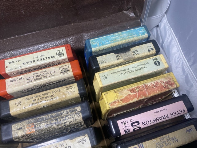 Vintage 8 Track Tapes Lot of 24 Various Artist with Carrying Cas - photo 5
