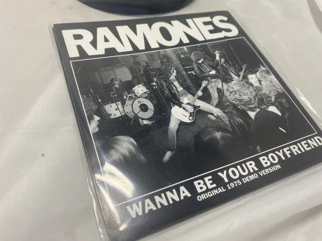 DEMO 7" PUNK 45 REISSUE The Ramones image indicator(2)