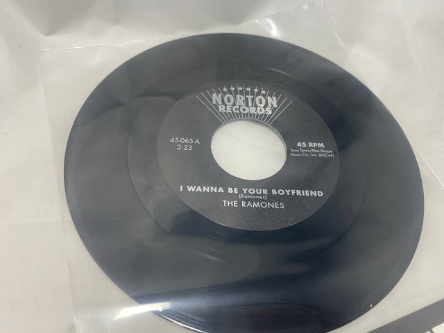 DEMO 7" PUNK 45 REISSUE The Ramones - photo 3